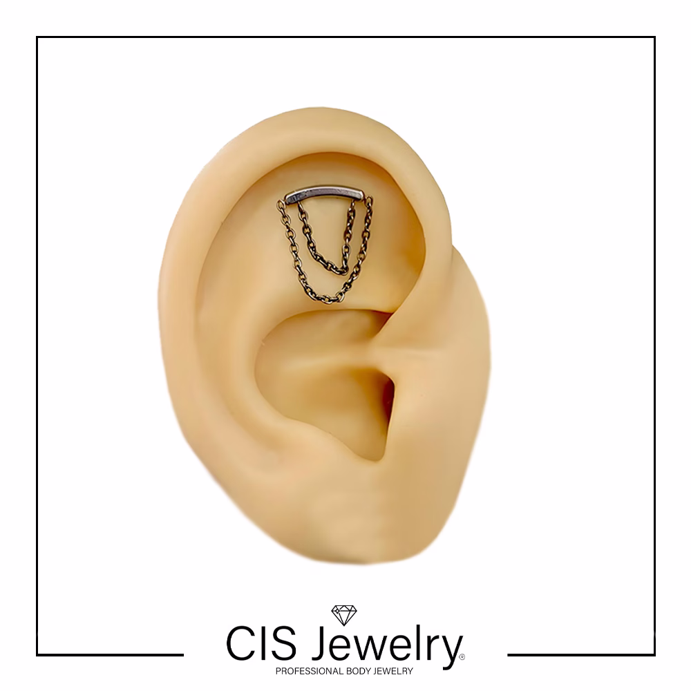 Piercing Labret y cluster cadenas - Imagen 2