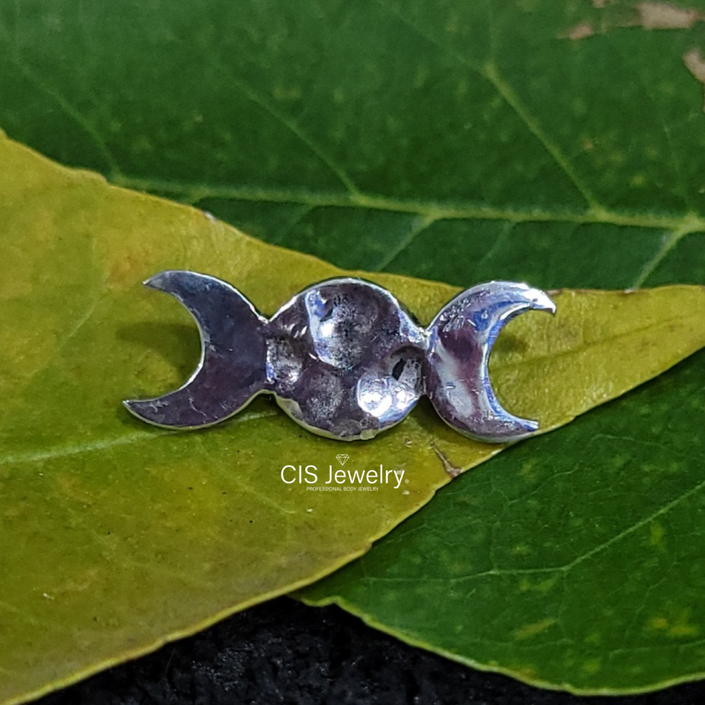 Piercing Labret y top fases lunares de Plata 925