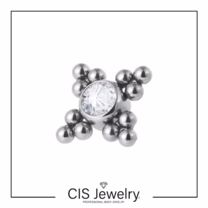 Piercing Labret y cluster cuatro filigranas zirconia